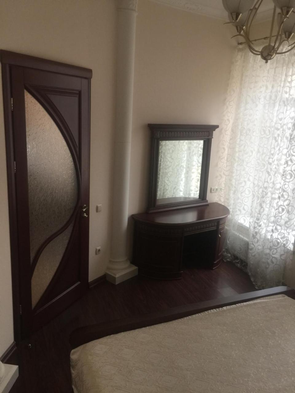 Уютная квартира-студия район Греческой площади Одесса Экстерьер фото